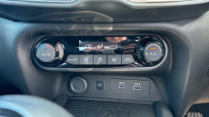 Nissan Juke 1.0 DiG-T N-Connecta 5dr Petrol Hatchback